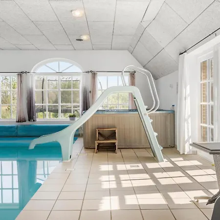 펜션 Stunning In With Sauna *